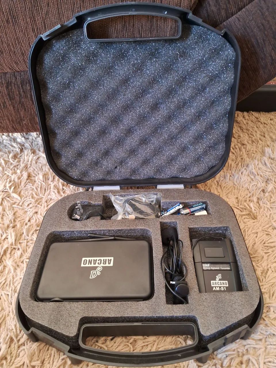 Microfone ARCANO AM-S1 Profissional 