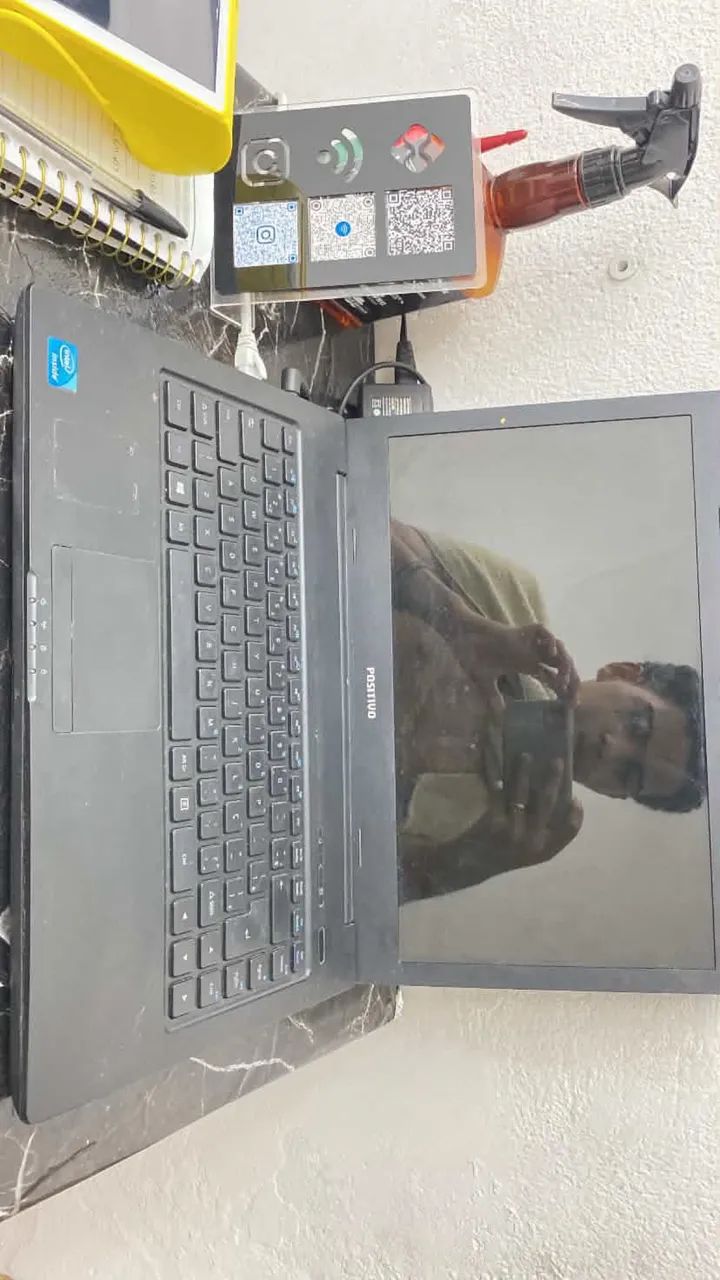 Vende-se Notebook Positivo. - Foto 3