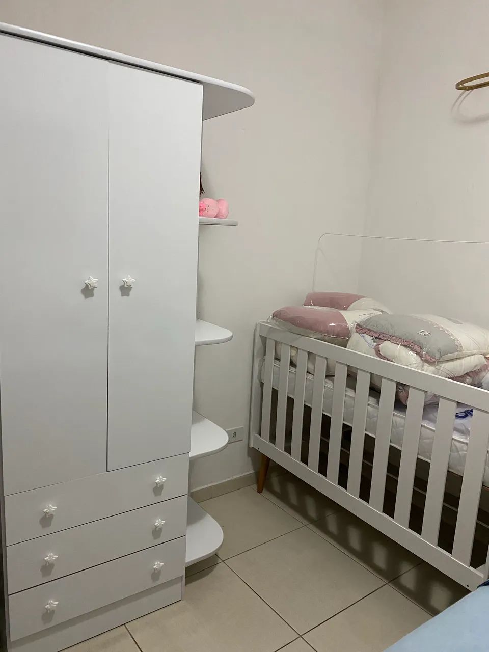 Guarda-roupa infantil