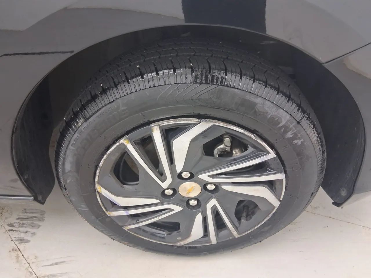 Chevrolet Onix Activ 1.4 8V Flex Aut. 4P, foto 13 de 18