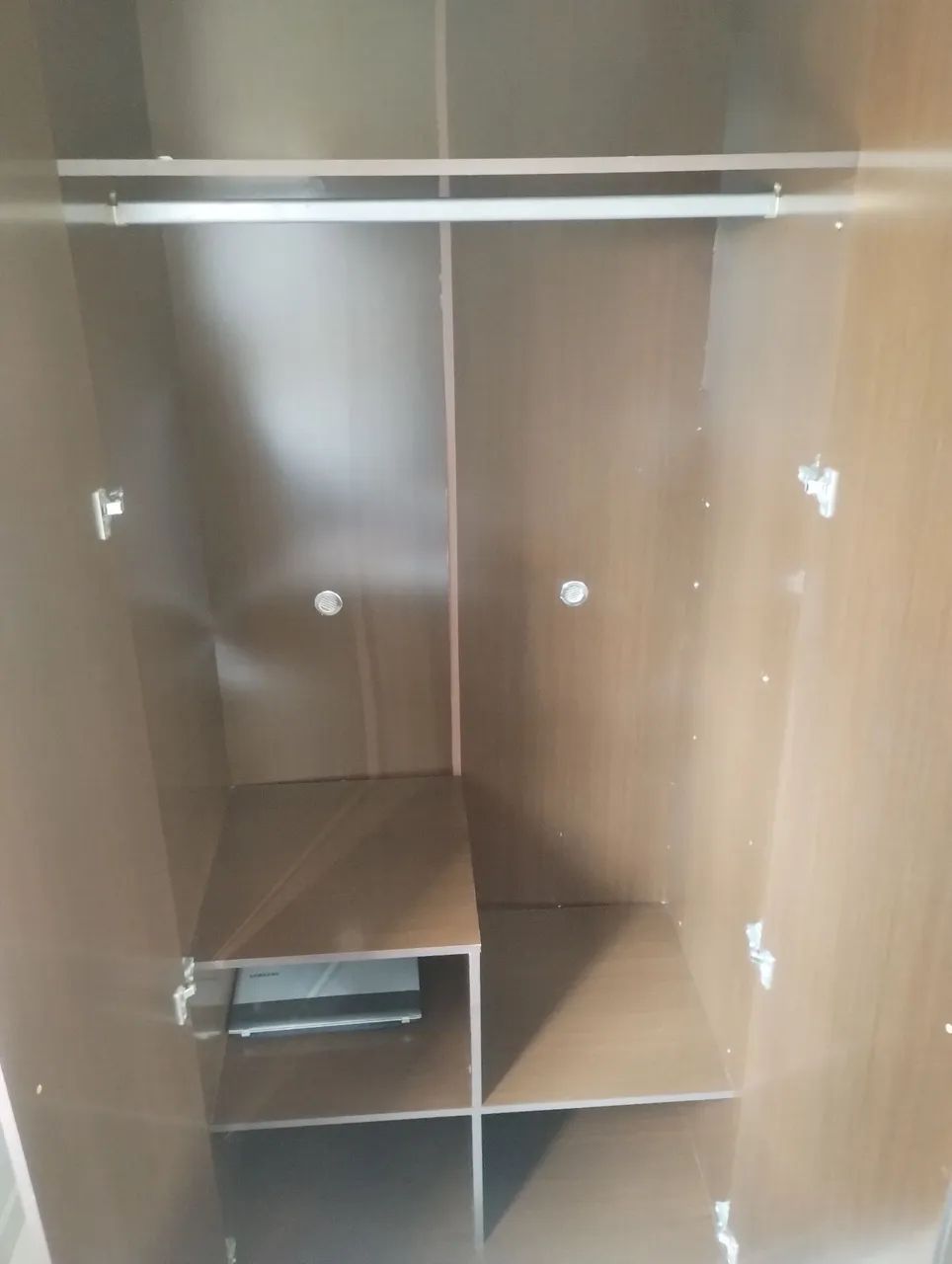 Guarda roupa 6 portas 4 gavetas 