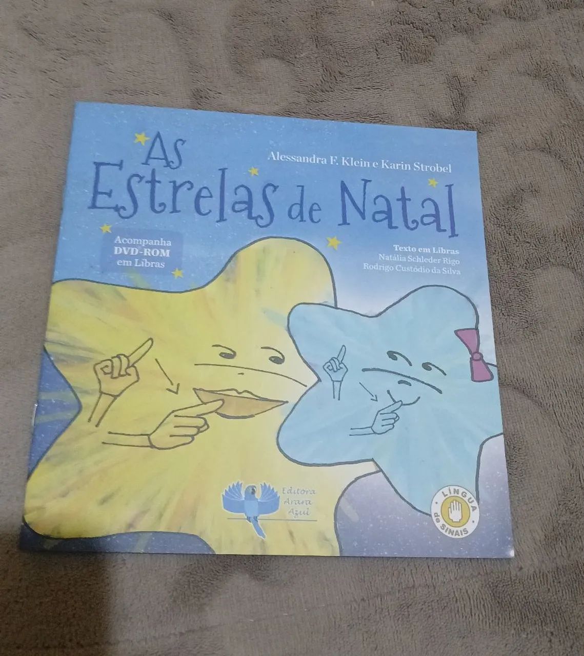 As estrelas de natal Editora Arara Azul 