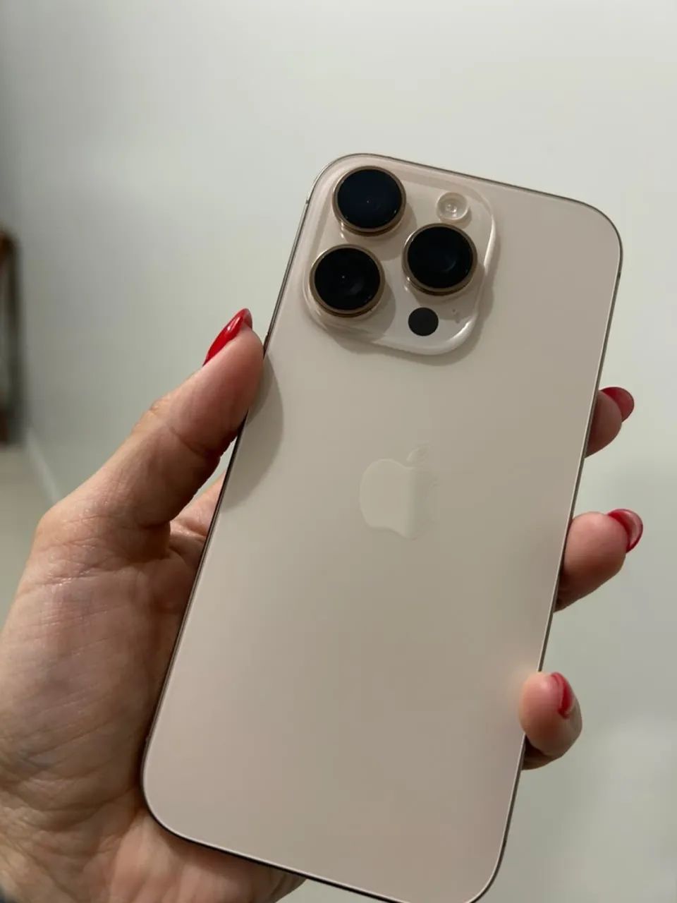 IPhone 16 pro  - Foto 2