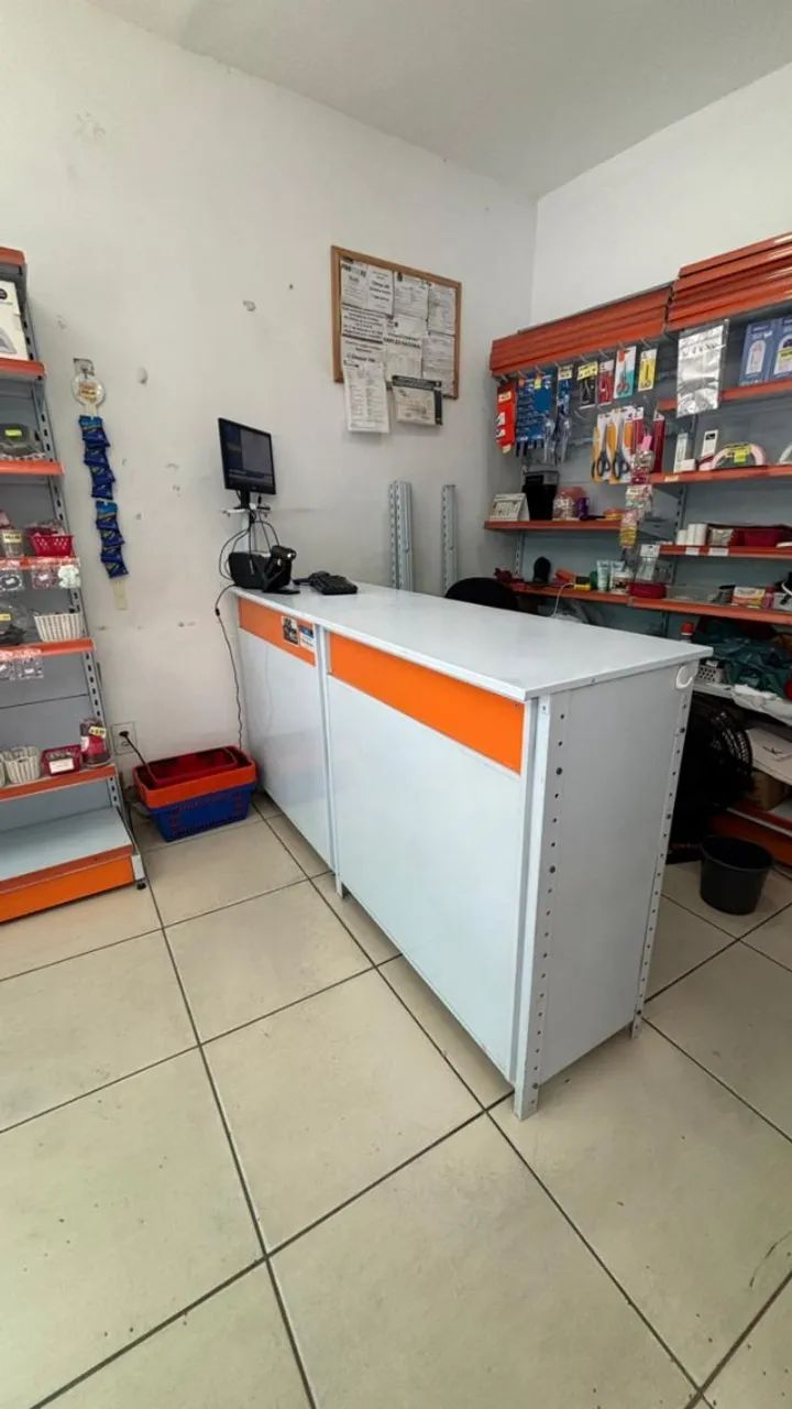 Gôndolas, Balcão e Móveis para Loja de Cosméticos - Ótimo Estado, Preço Imperdível! - Foto 5