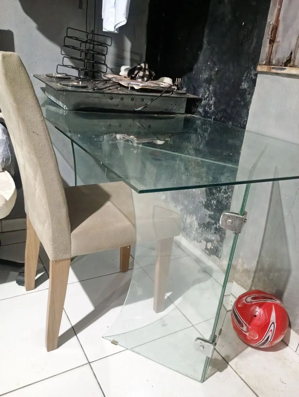 Mesa Marvit com 4 Cadeiras - Conjunto Completo - Foto 3