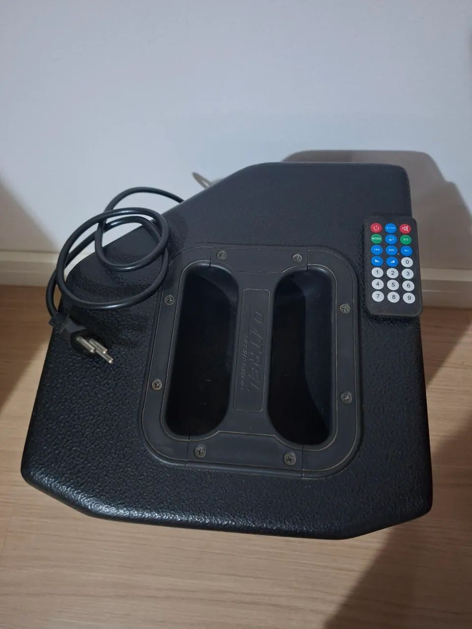 Caixa Amplificada Datrel At-8.100 Bluetooth / Usb / Fm (Excelente Estado) - Foto 2