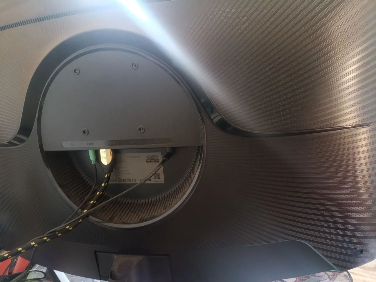 Monitor Gamer Samsung Odyssey G5, 32, qhd, 165hz,1ms - Foto 2