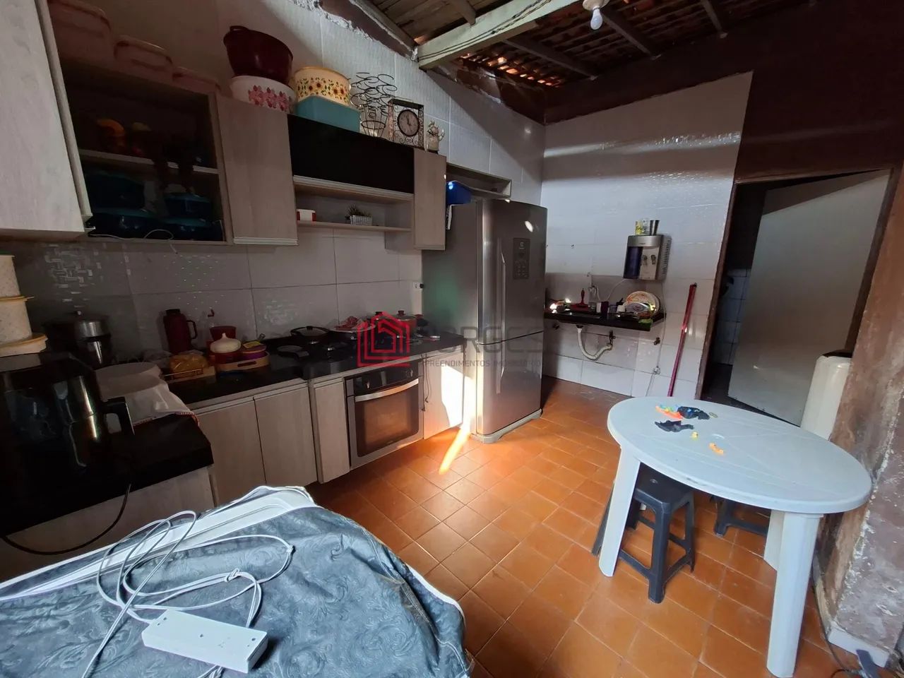 Casa Geminada com Ponto Comercial no Centro - Foto 4