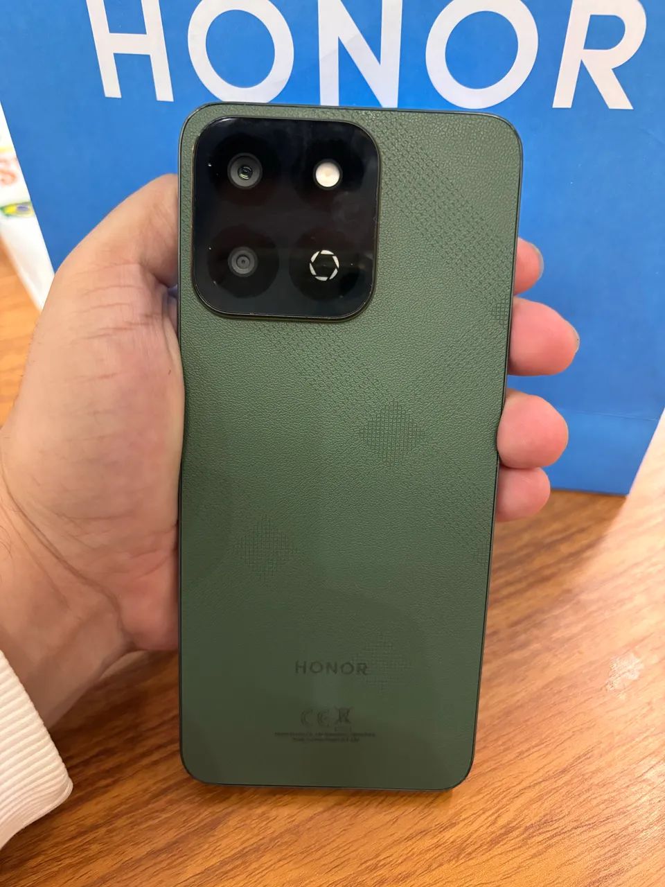HONOR X7c 256GB / 8GB RAM + 8GB Turbo - Bateria Monstra 6000mAh