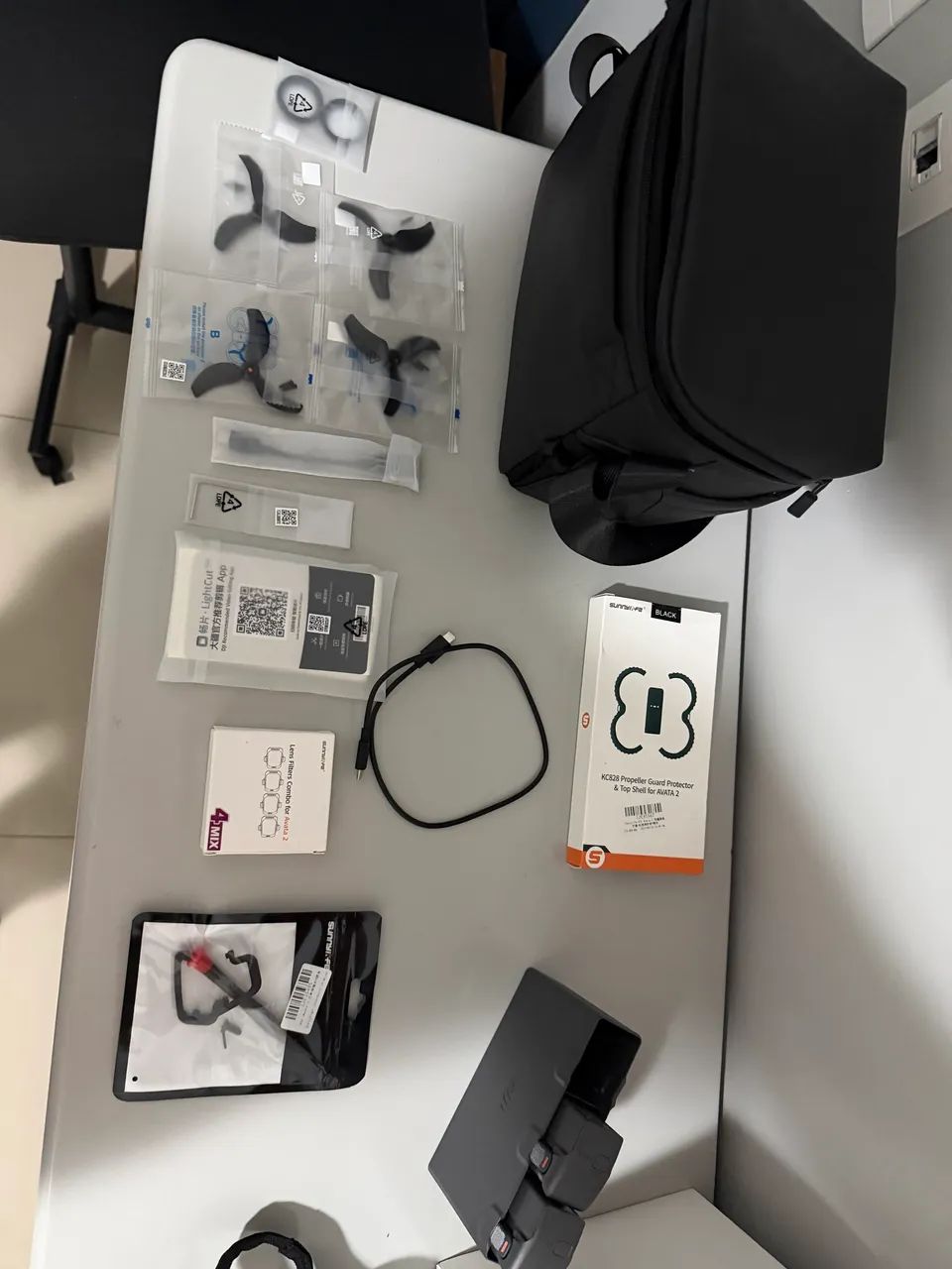 Drone DJI Avata 2 Fly More Combo (3 baterias) (DJI Goggles 3 & Motion 3) - Foto 6