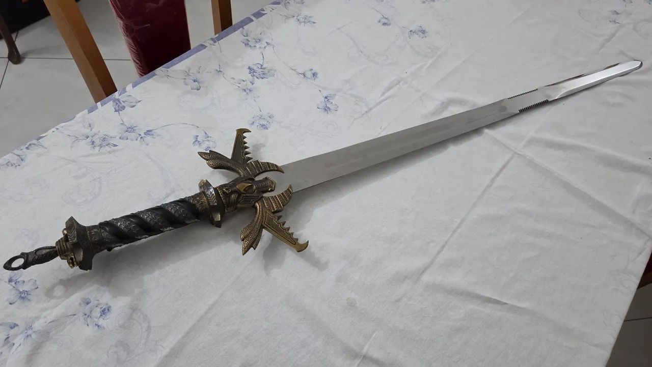 Espada Medieval - Ideal para decoração,  Cosplay e Colecionadores  - Foto 3