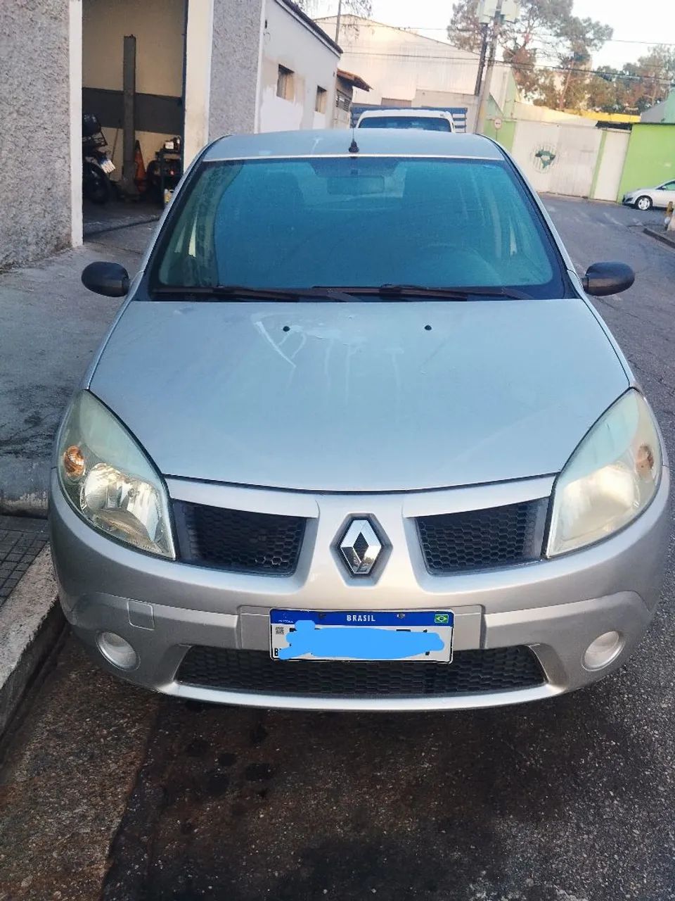 Renault Sandero 2009