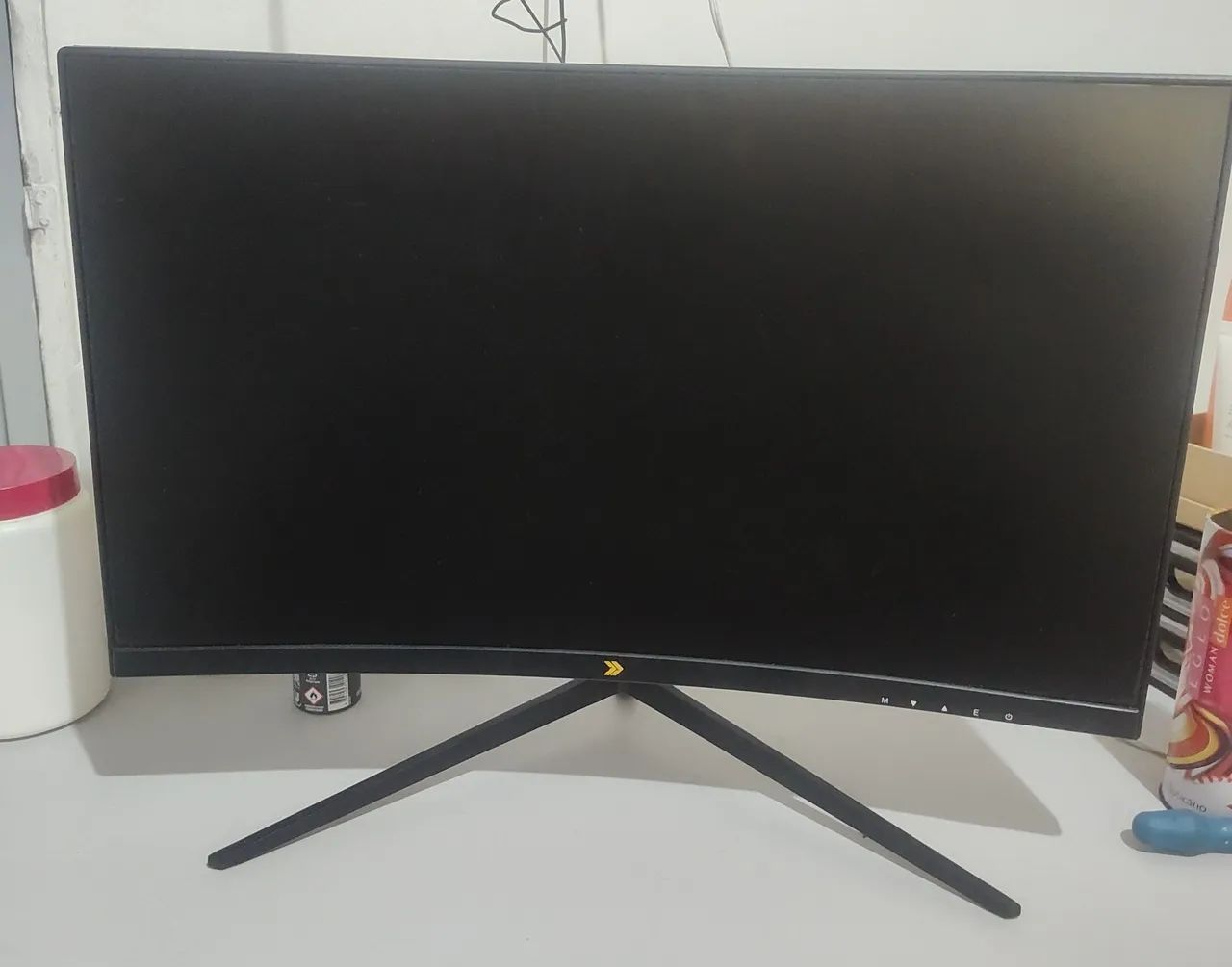 Monitor curvo 180hz