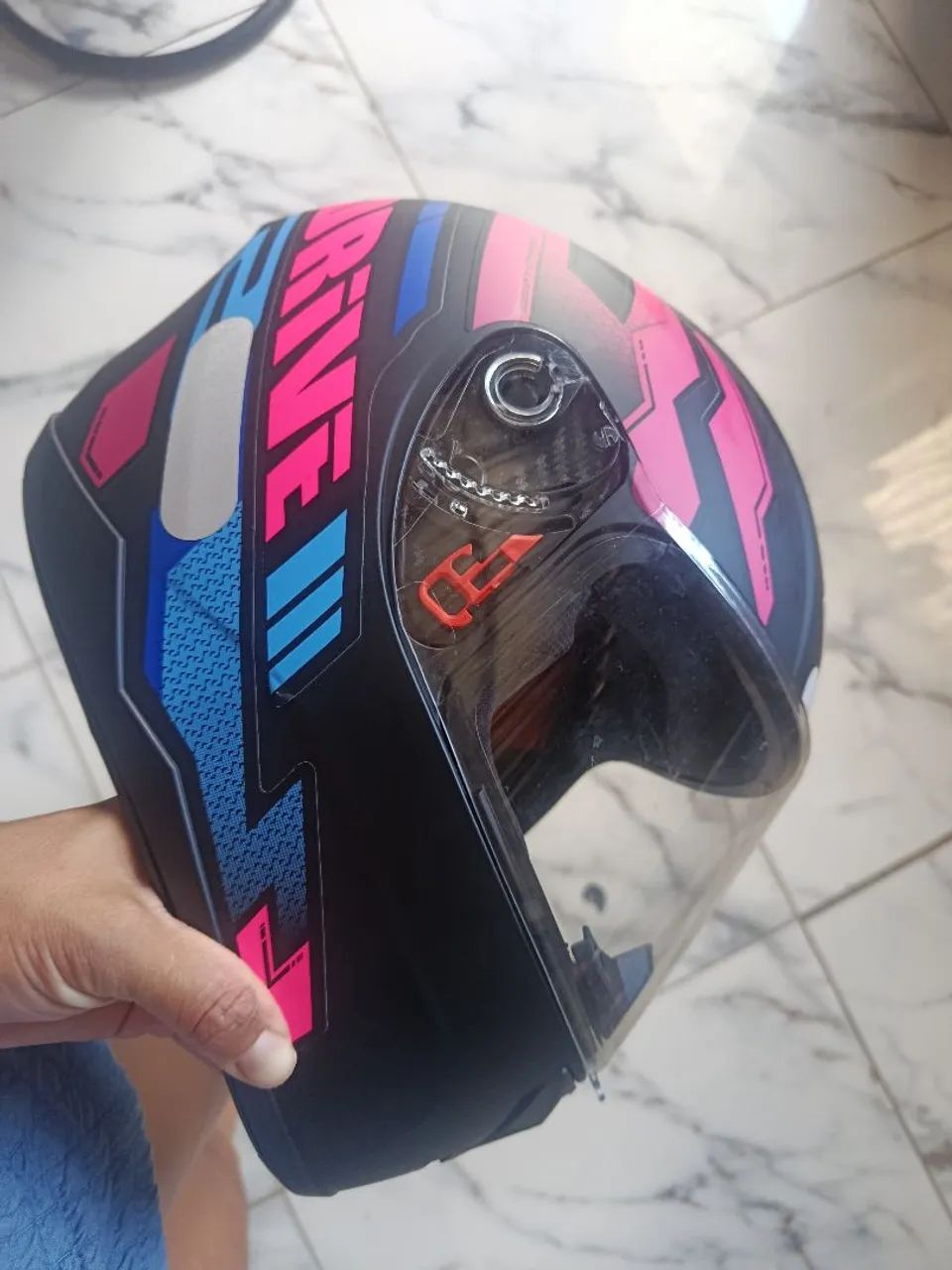 Capacete FLY Semi novo