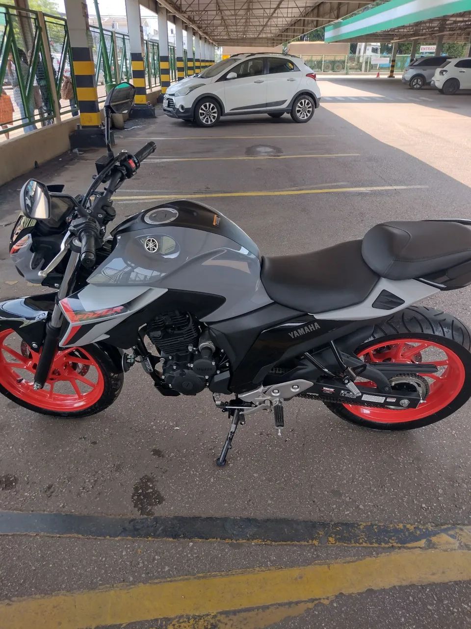 Fazer 250/2026, com 1400 km  - Foto 4