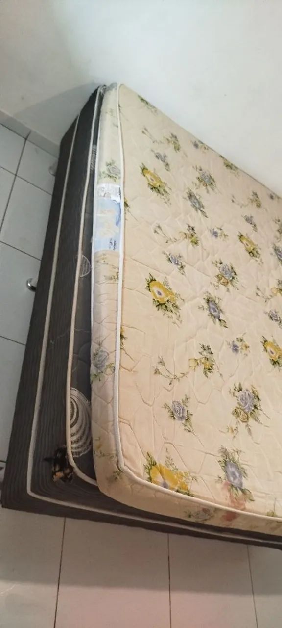 Vende-se cama usada pra vim pegar em ponta negra - Foto 3