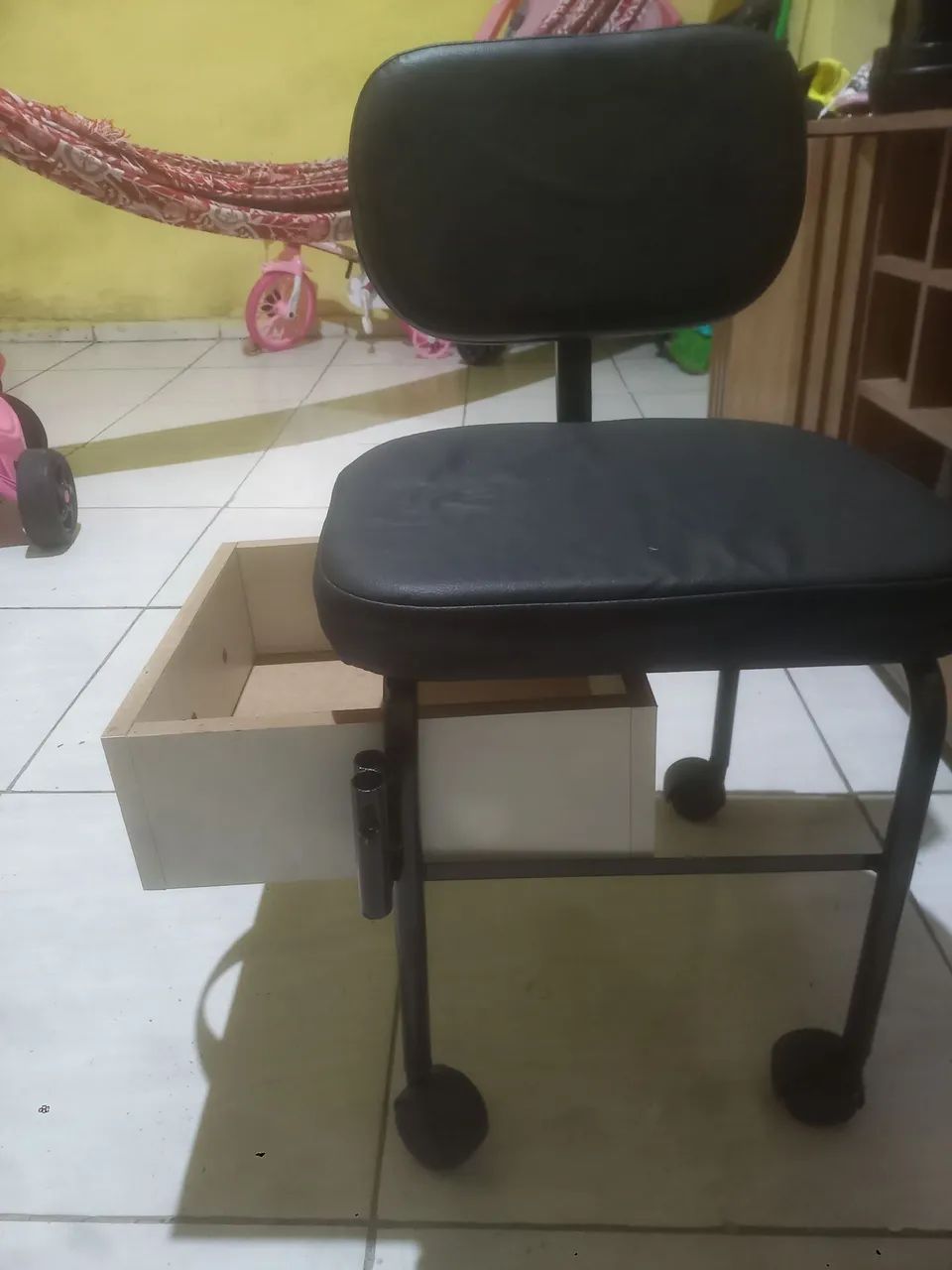Cadeira de manicure  - Foto 2