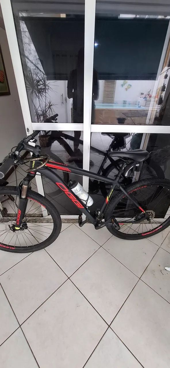 Bicicleta OGGI aro 29