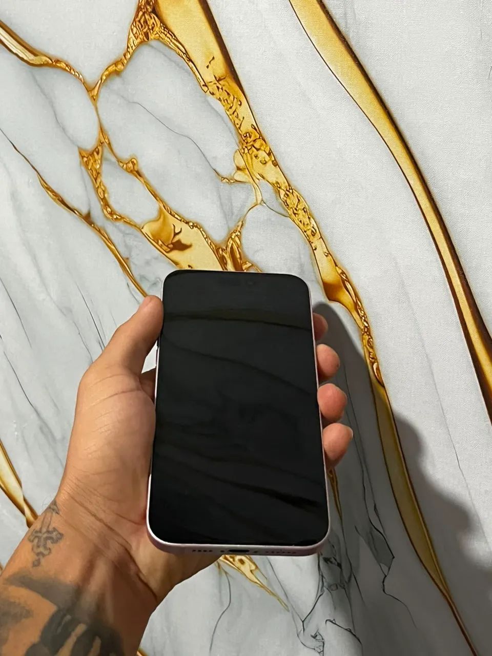 iPhone 15 Plus Rose / 128 GB 
