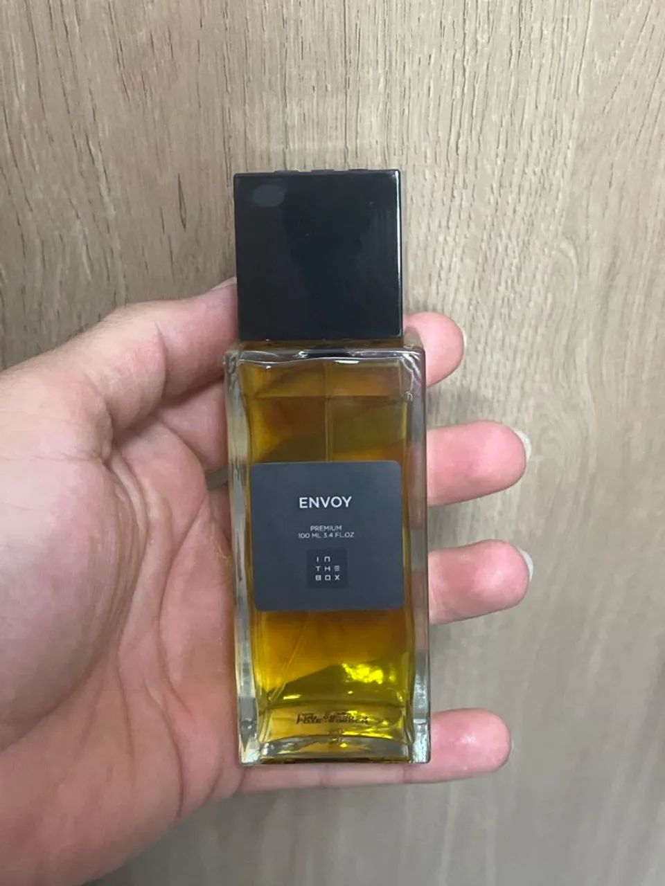 PERFUME ENVOY MARCA IN THE BOX