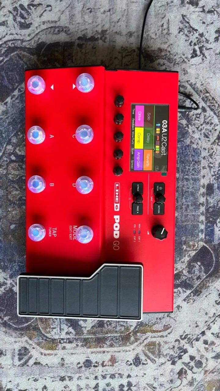 POD Go Line 6 | Limited Edition Red - Instrumentos musicais - Vila