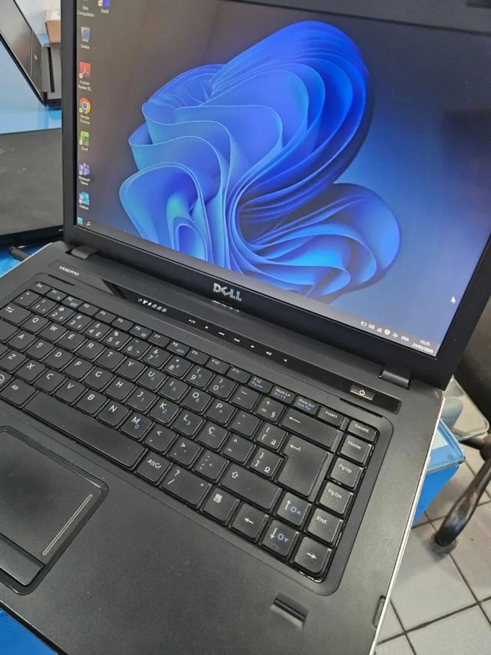 Notebook Vostro 3500 ( i3, 8gb RAM, SSD 120, WIN 11