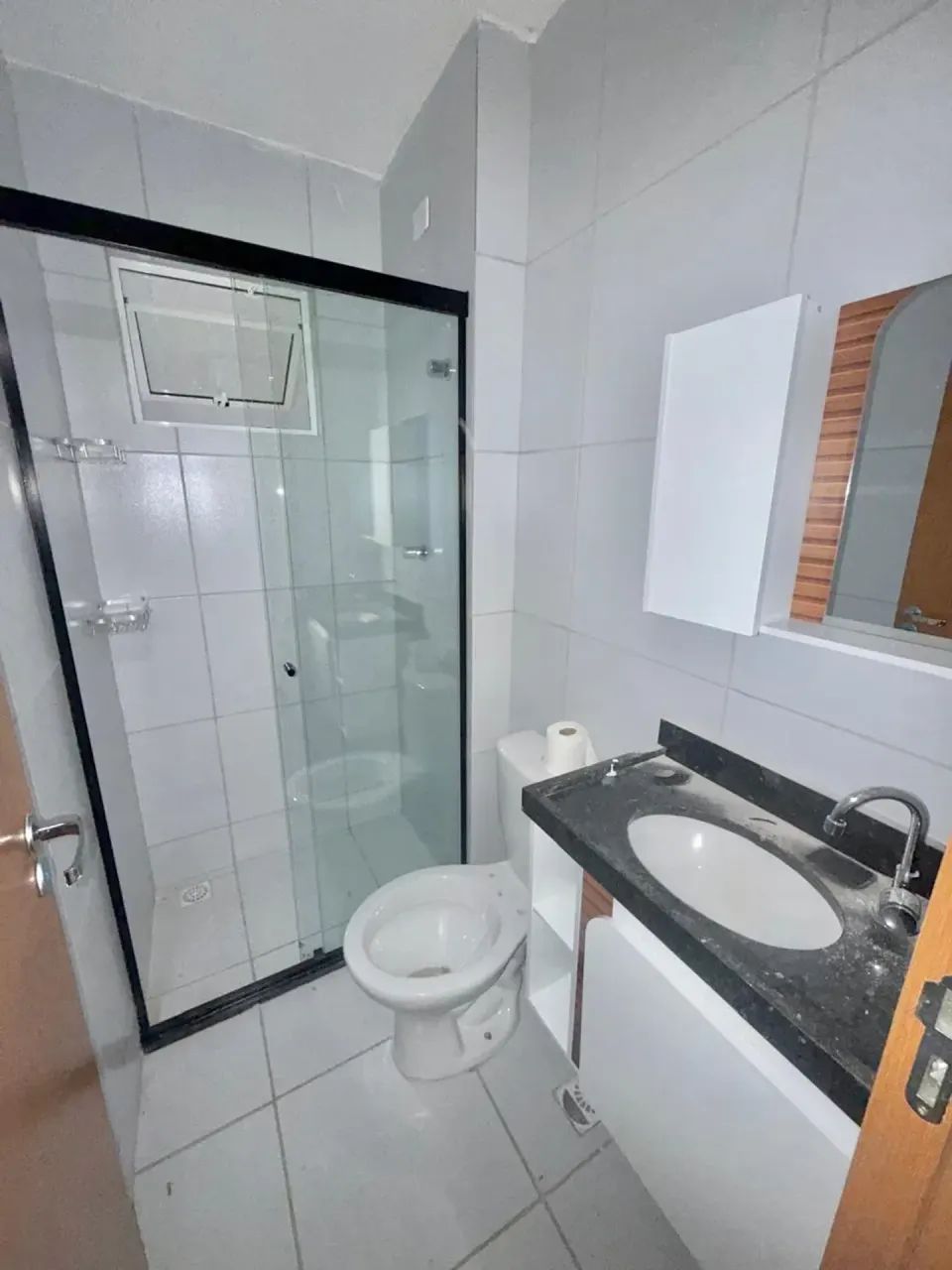 Apartamento semi-mobiliado, com 2 quartos, varanda melhor bloco - Foto 4
