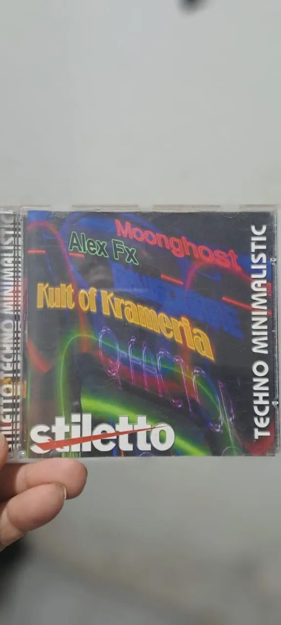 CD original TECHNO minimalistic