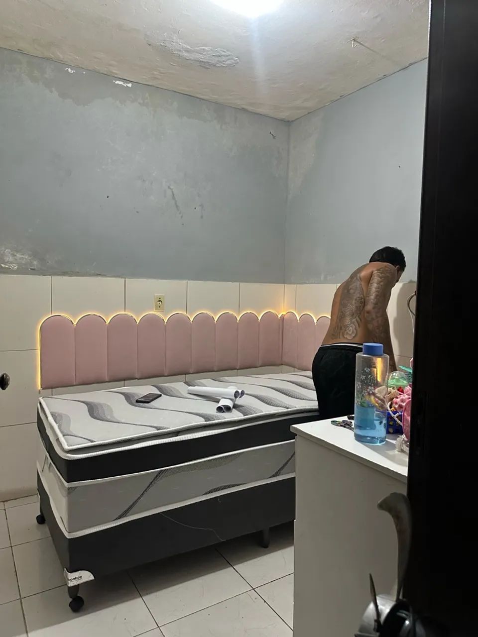Vendo cama solteiro 