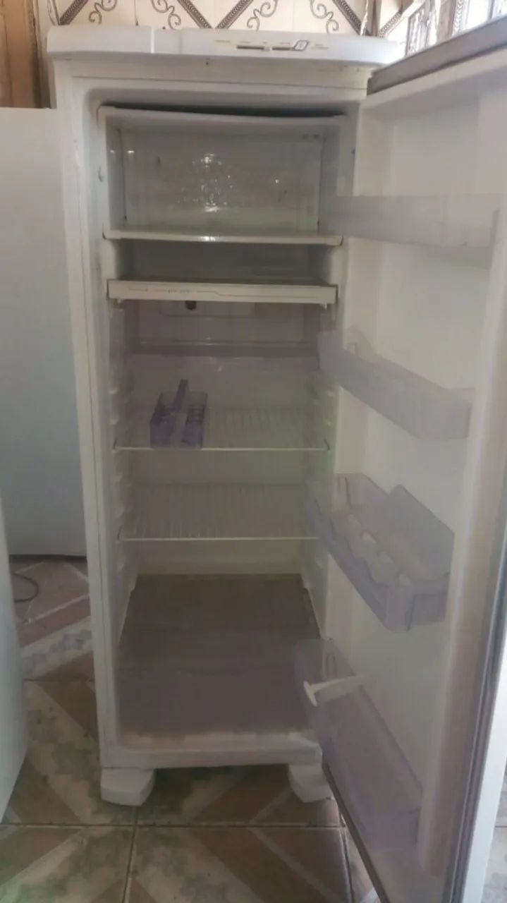 GELADEIRA ELECTROLUX  - Foto 2