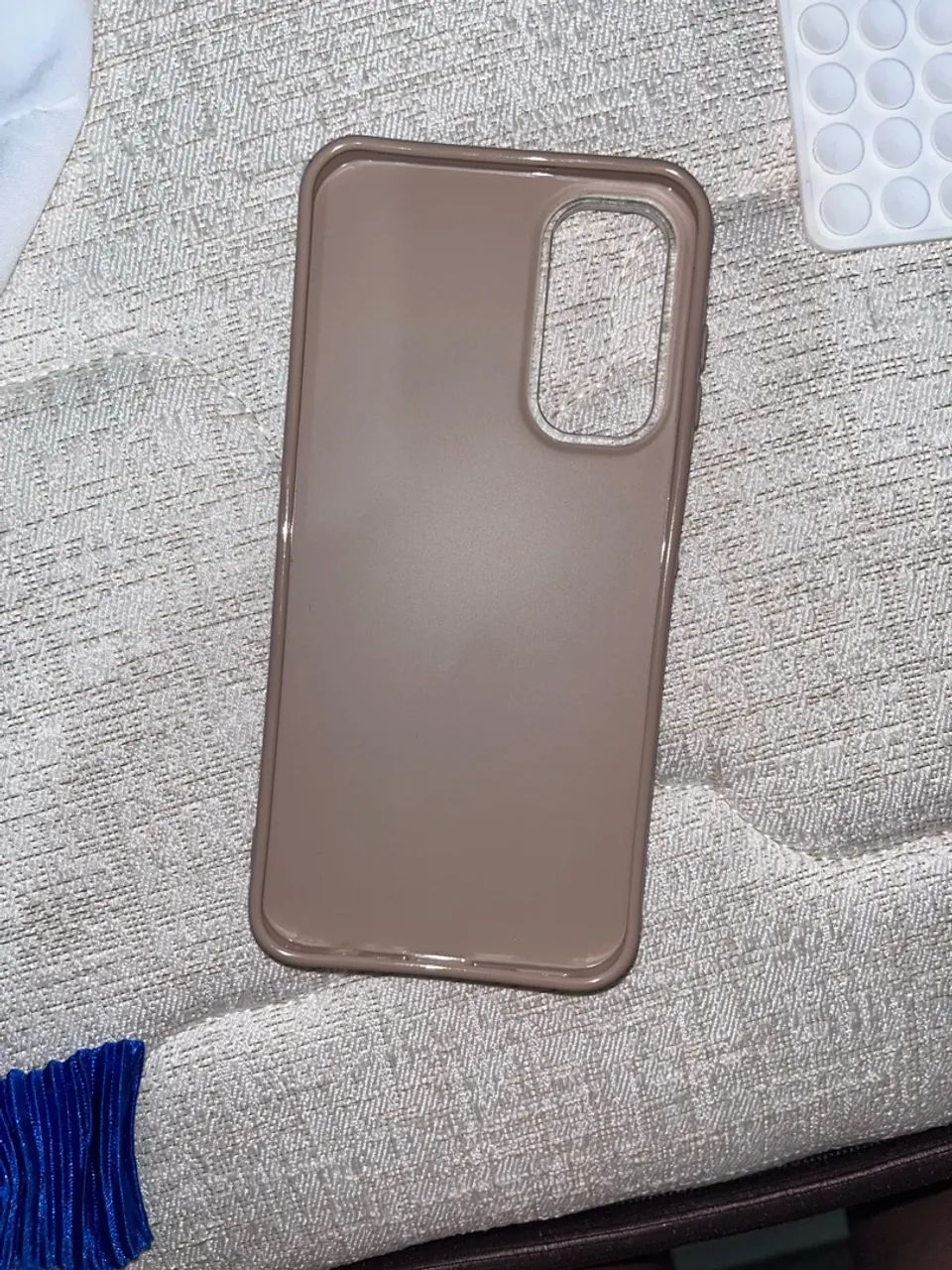 Capinha bege A15 - Foto 2