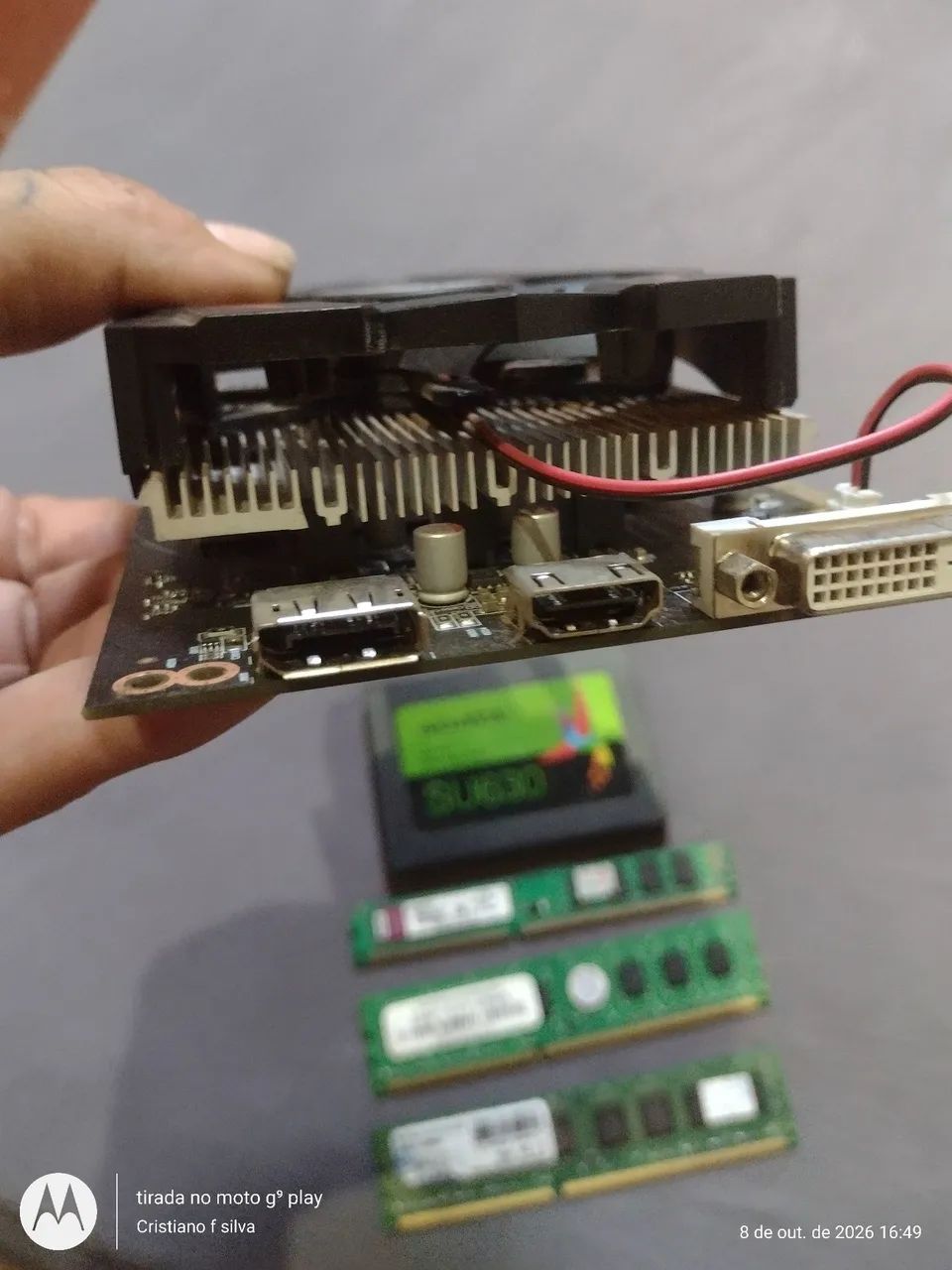 RX550 4GB+SSD 240GB+RAM DDR3 4GB CADA - Foto 5