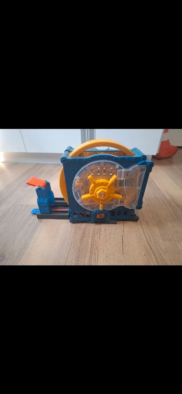 Banco Hot Wheels 