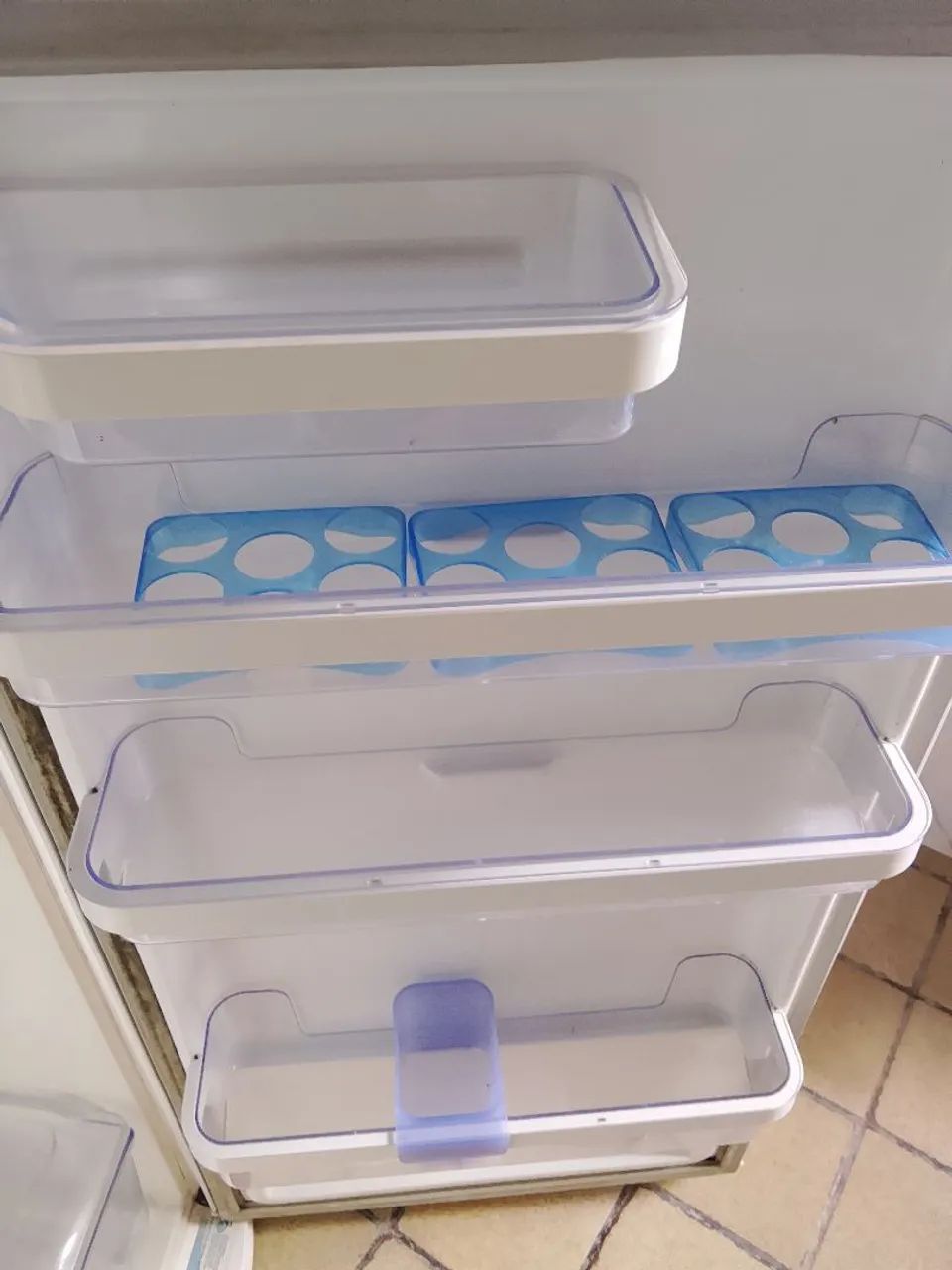 Geladeira frezzer Eletrolux  - Foto 4