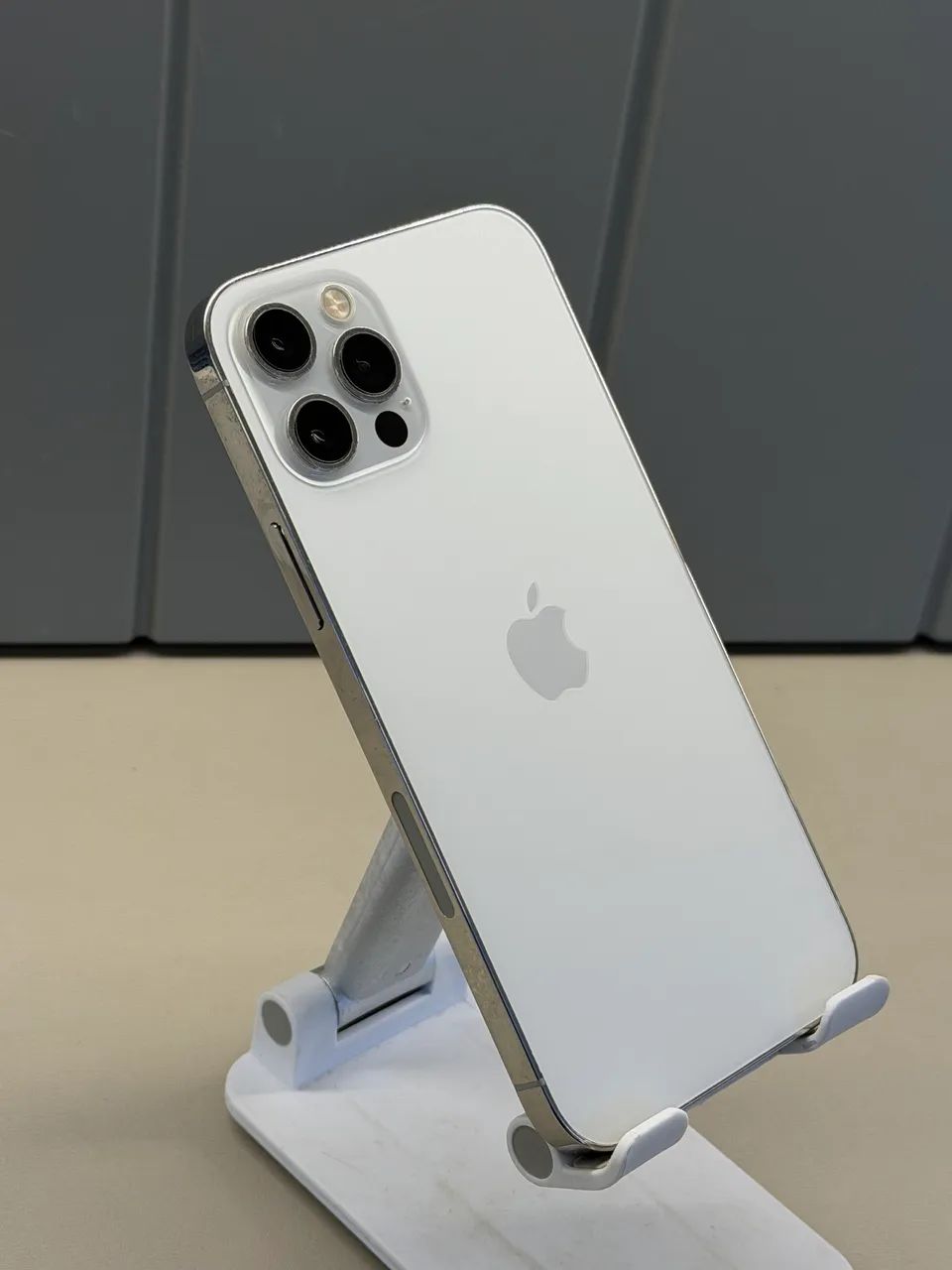 iPhone12pro 128GB ホワイト iPhone 12 Pro 128gb Branco Semi Novo | Loja Física - Celulares e