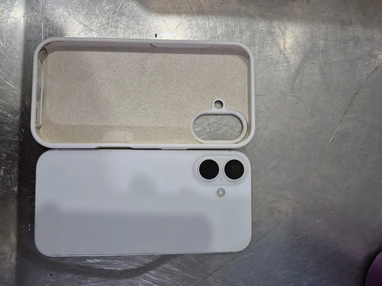 iPhone 16 - Foto 2