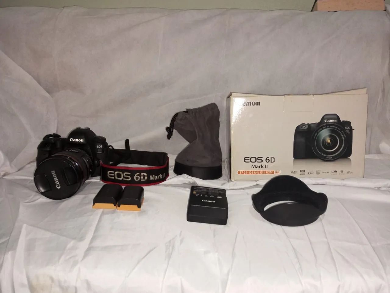 Câmera Canon 6D Mark II wi-fi - Kit EF 24-105 f/4L IS II USM + Carregador + 2 baterias - Foto 2