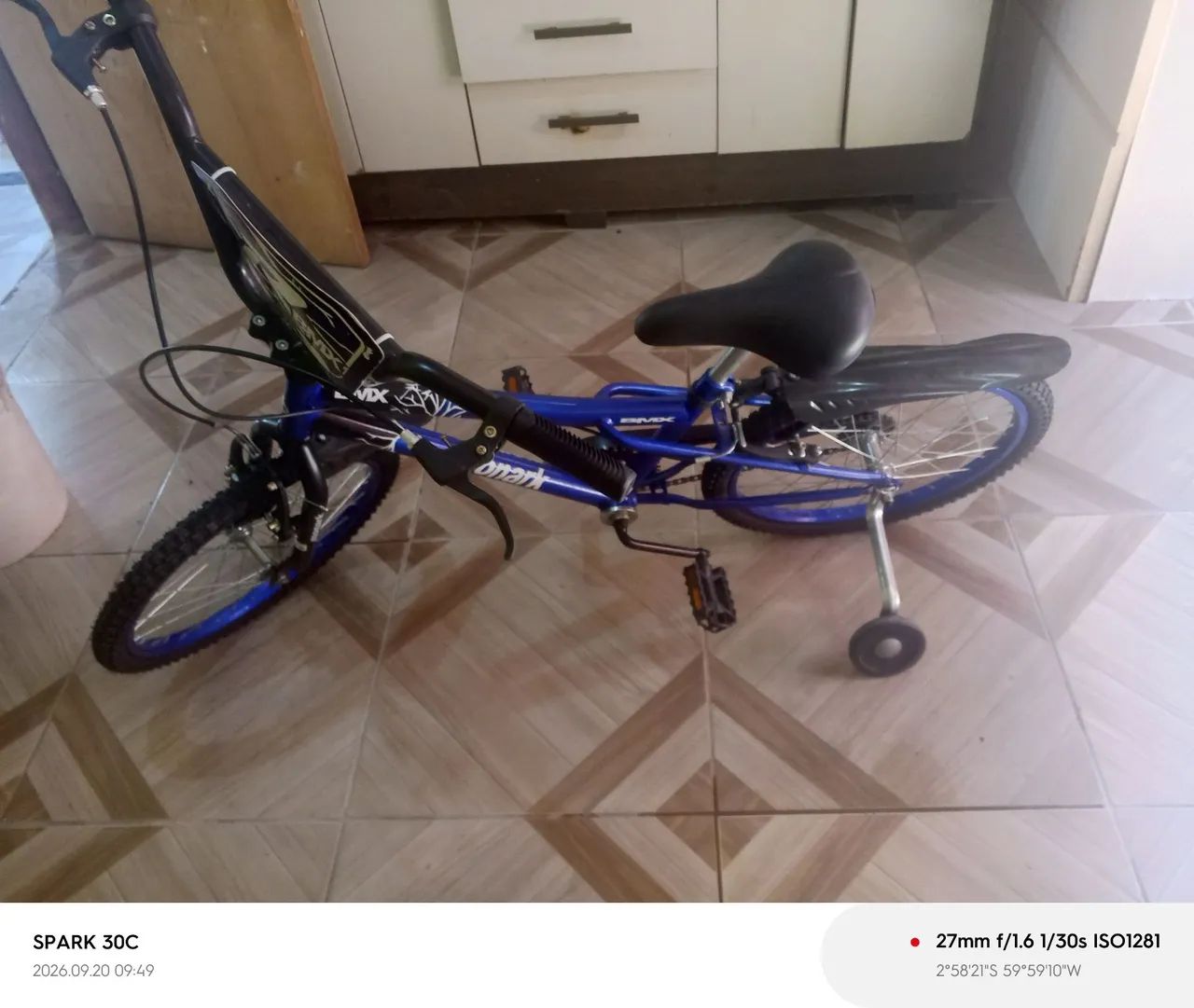 Vendo bicicleta infantil até 14 anos - Foto 3