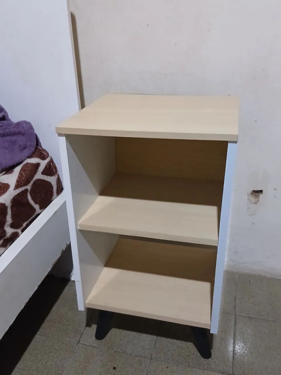 Mesa de cabeceira
