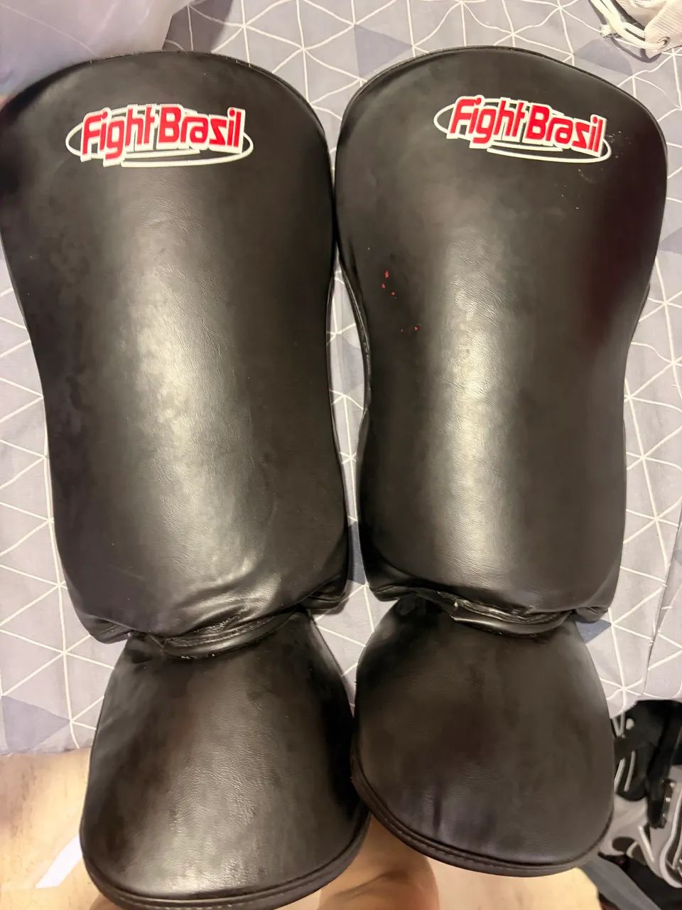 Luva e caneleira de boxe/muay thai  - Foto 4