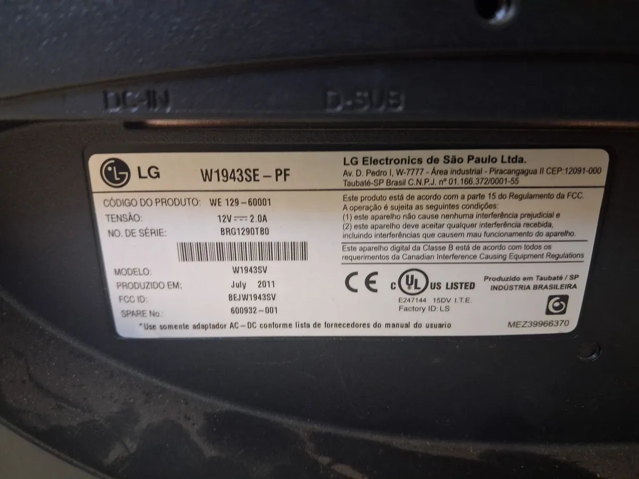  VENDE-SE - 3 Monitores com Defeito - Foto 4