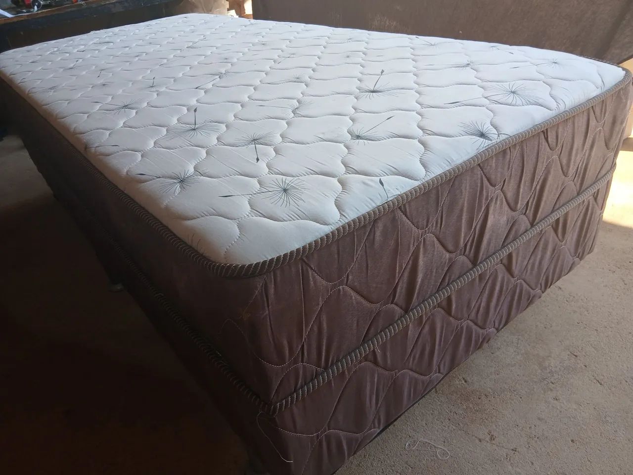 Cama box de solteiro 