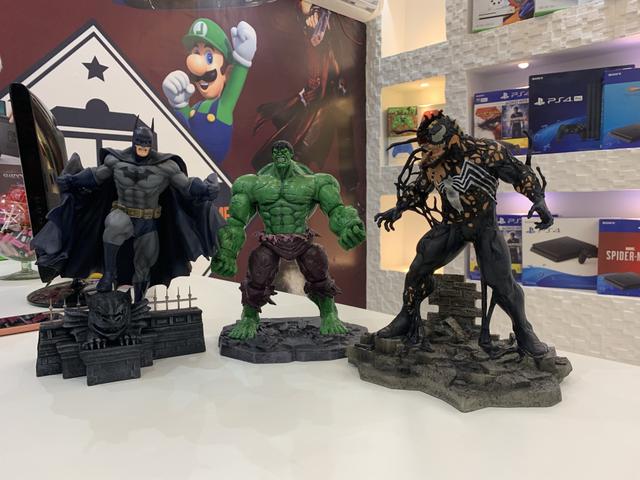 Vendemos bonecos ! Estação dos Games !