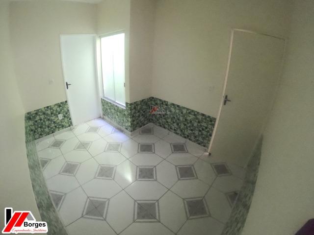Casa Com 03 Quartos Próximo A Avenida Pedro Neiva De Santana - Foto 10