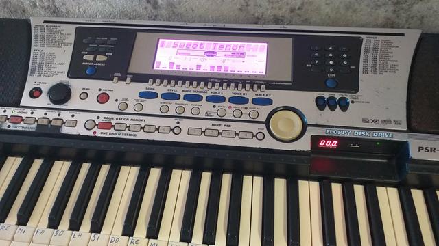Teclado Yamaha - Foto 2