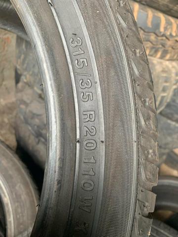 Pneus 315/35/20 gripmax/acelera meia vida sem defeitos (não são riscados) aro 20 - Foto 5