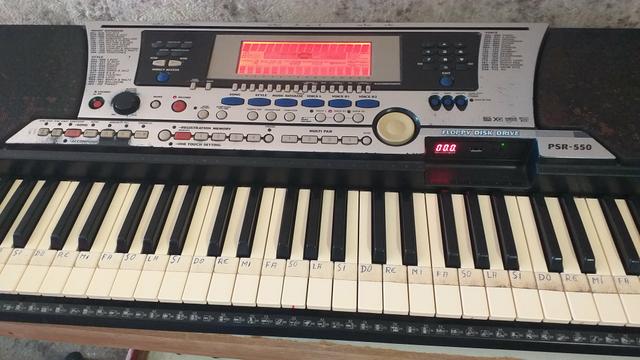 Teclado Yamaha - Foto 3