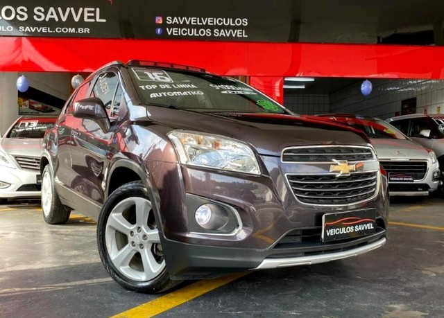 CHEVROLET TRACKER LTZ COM TETO SOLAR APENAS 54 MIL KM