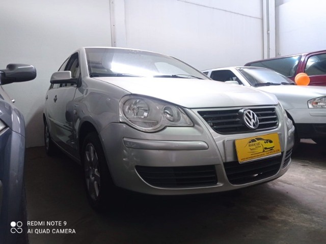 POLO SEDAN CONFORTLINE *