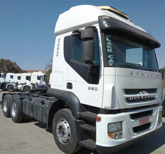 IVECO STRALIS 380 6X2 2007/2008